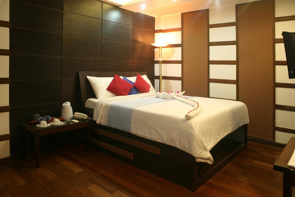Ripple Beach Inn Hulhumale Bagian luar foto