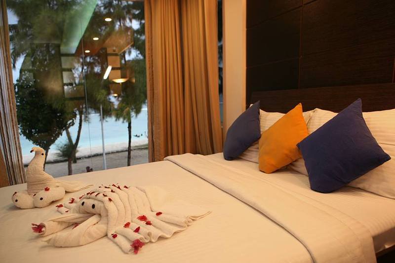 Ripple Beach Inn Hulhumale Bagian luar foto